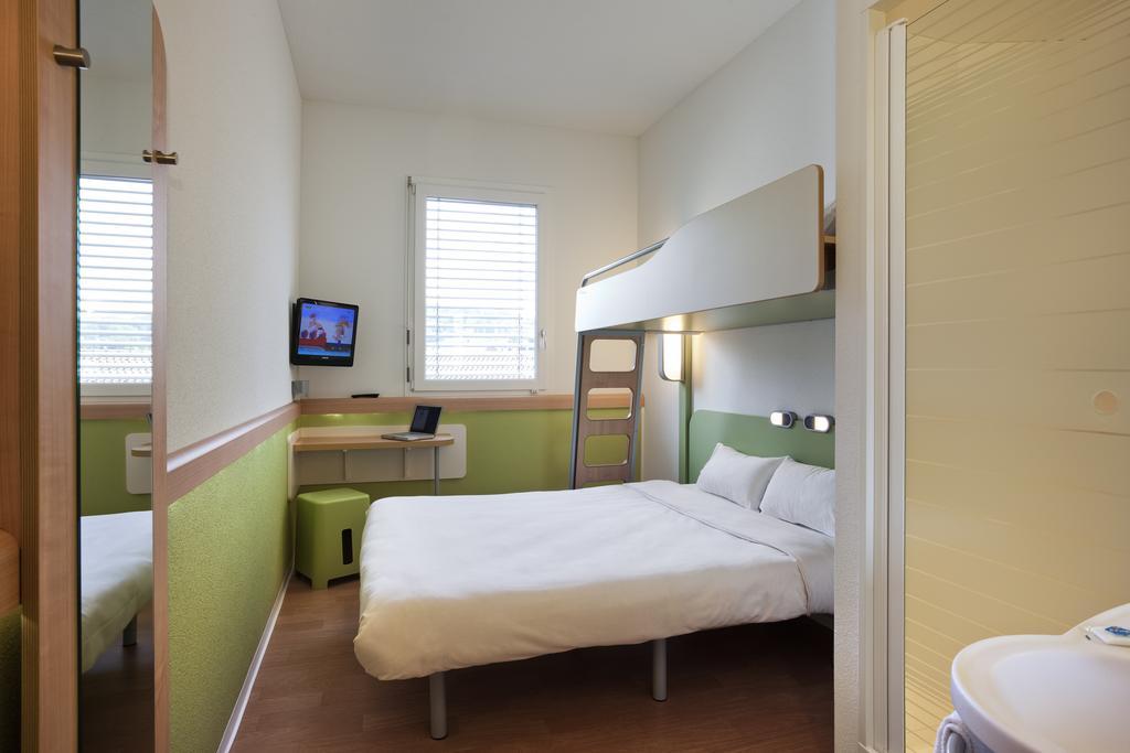 Ibis Budget Basel Pratteln Kültér fotó